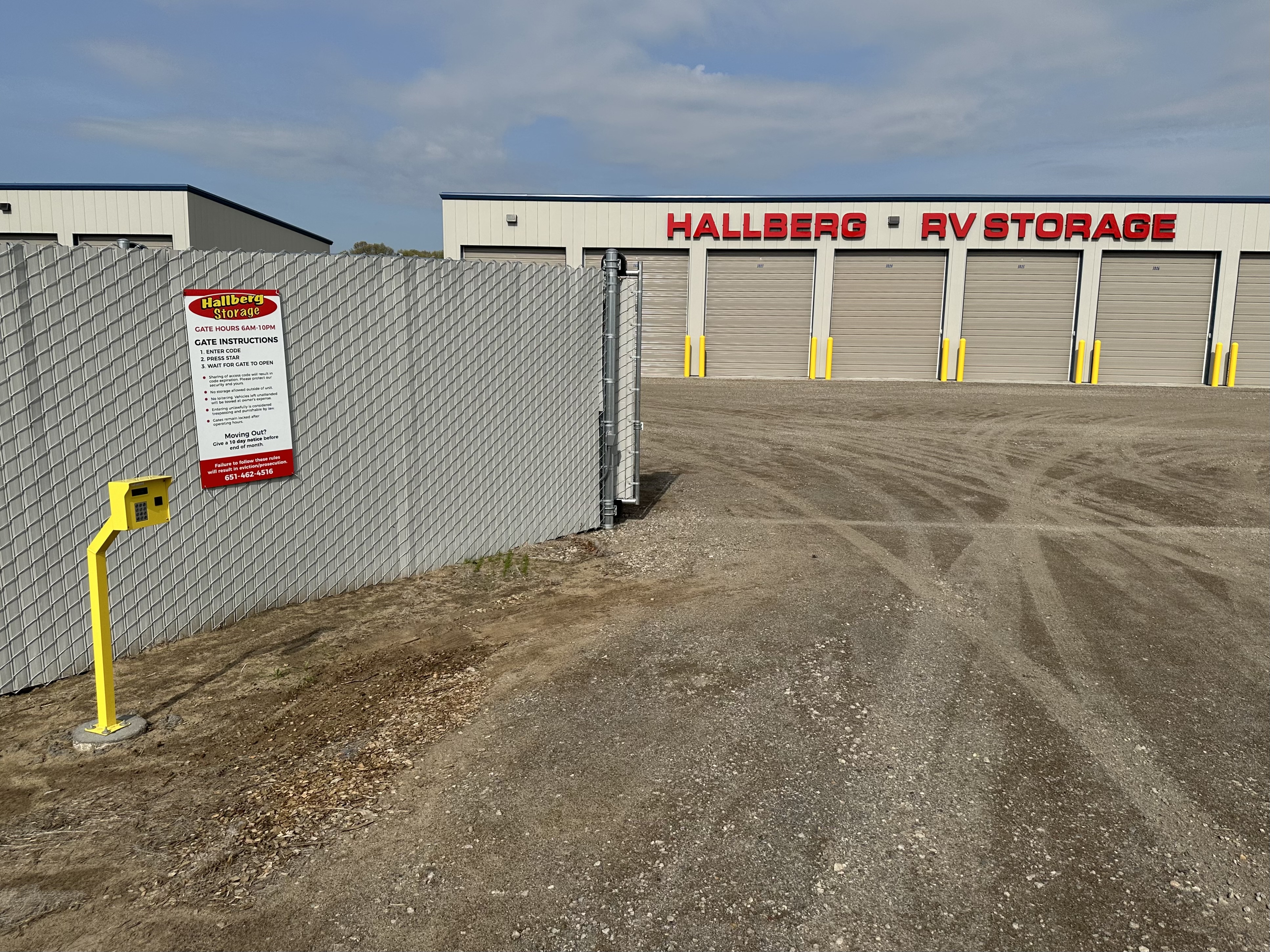 Hallberg Storage - Wyoming 26470 Fallbrook Ave Wyoming MN 55092 Hallberg Storage - Wyoming 26470 Fallbrook Ave Wyoming MN 55092